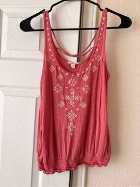 Cape Juby Rose-Pink Embroidered Tank Top